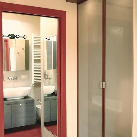 Pomponazzi Apartamento *